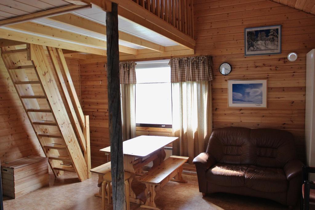 可罗婷瑞塔曼杰特山林小屋 Leppäjärvi 客房 照片