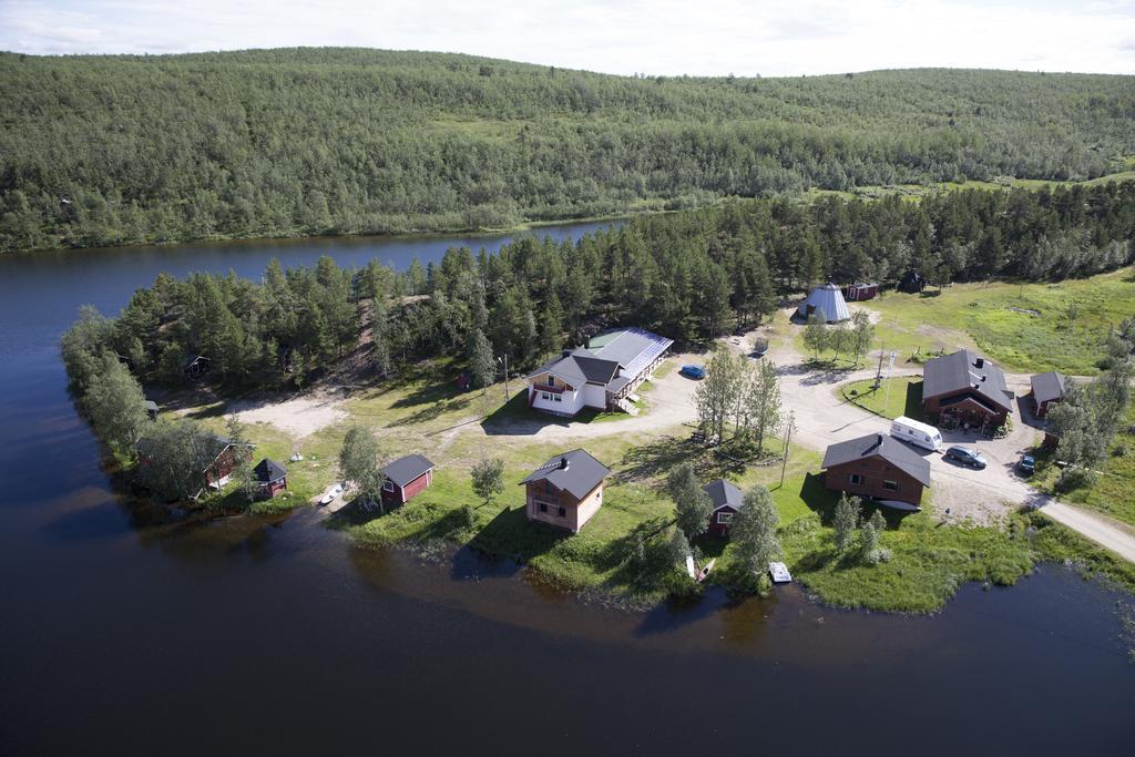 可罗婷瑞塔曼杰特山林小屋 Leppäjärvi 外观 照片