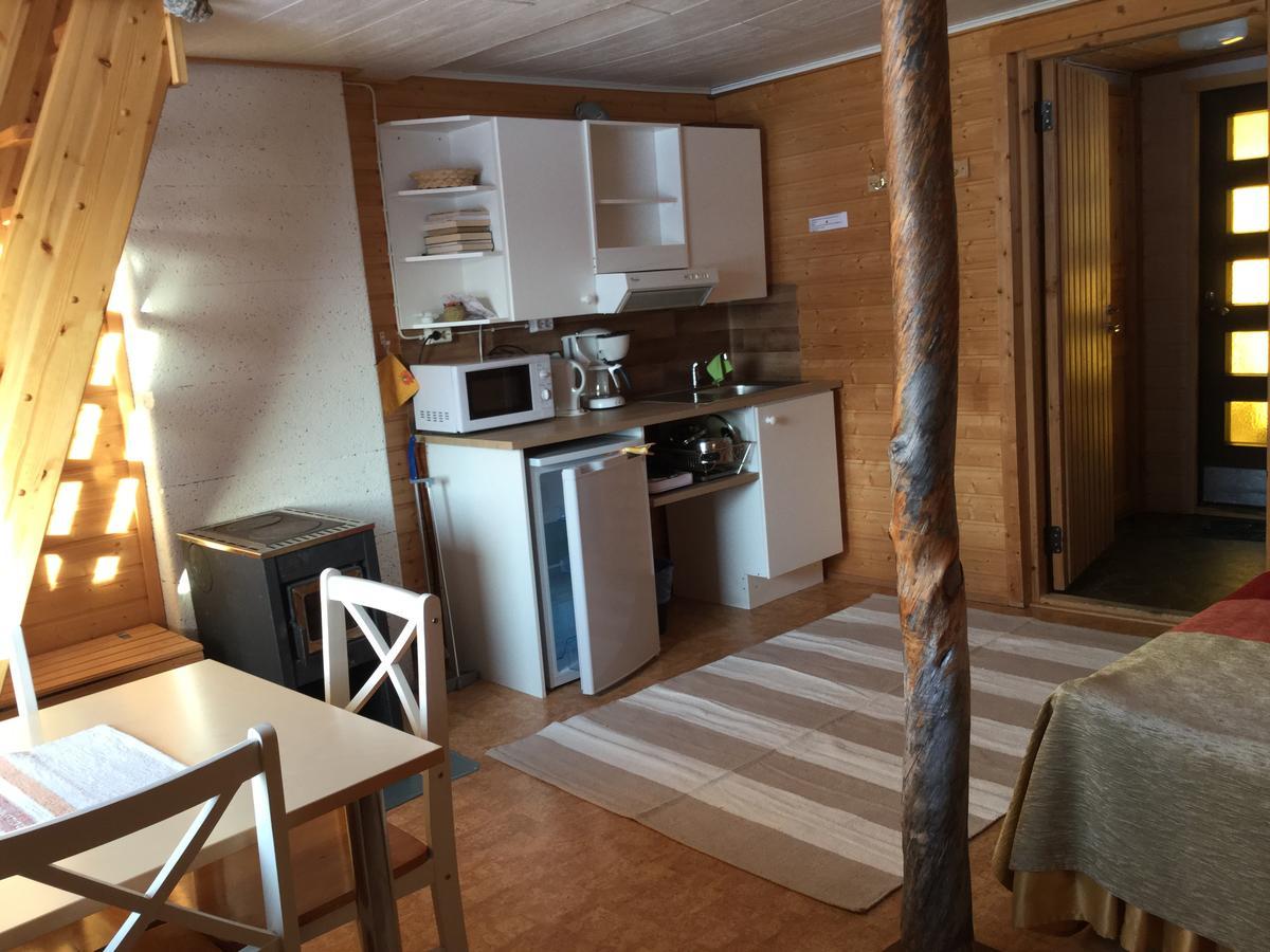 可罗婷瑞塔曼杰特山林小屋 Leppäjärvi 外观 照片